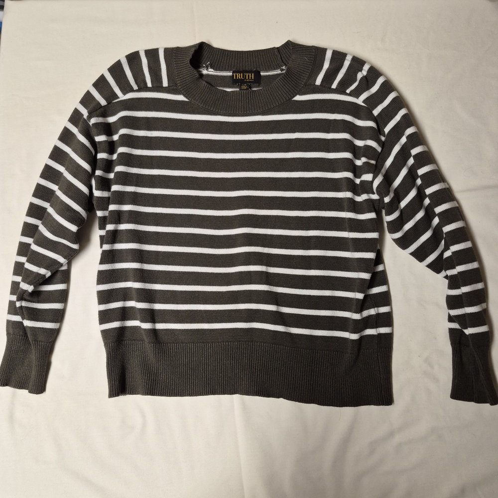 Truth by Republic Womens Large Olive Green White Striped Knit Crew Neck Sweater